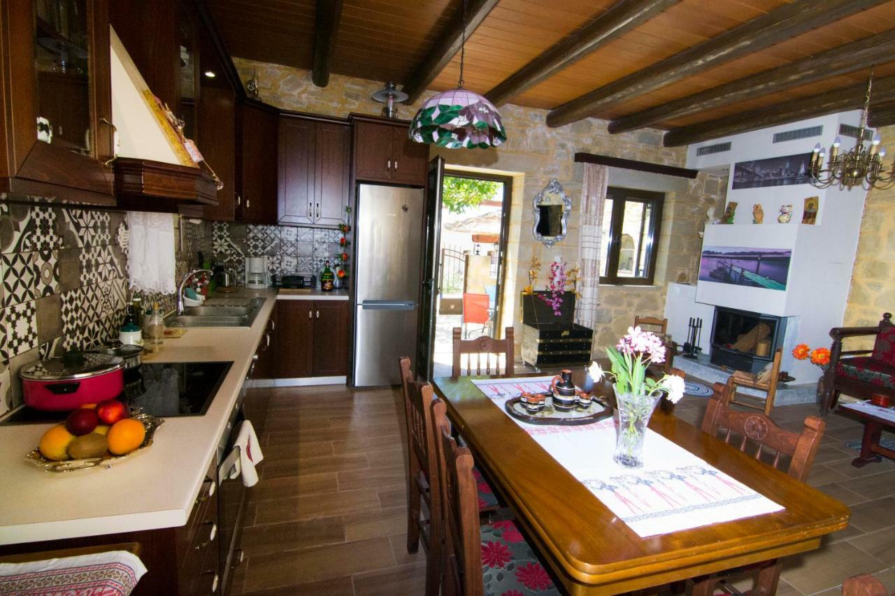Mansion Rokka Villa Kíssamos Eksteriør bilde